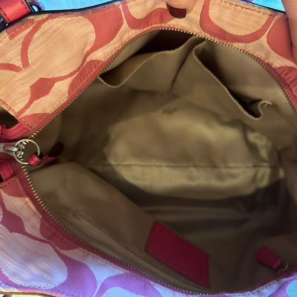 COACH Pink Women's Hand Bag - Picture 6 of 15